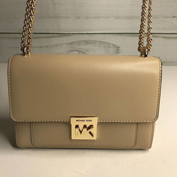 Michael Kors Mindy Shoulder Bag NWT - Picture 3 of 10